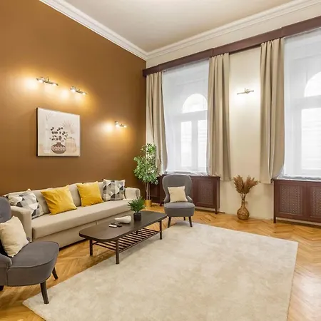 Exclusive Eotvos Apartment