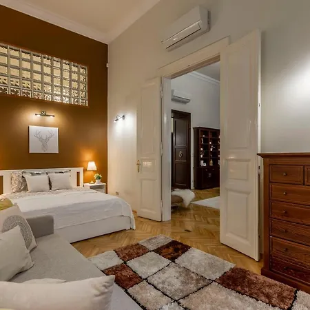 Exclusive Eotvos * Budapest